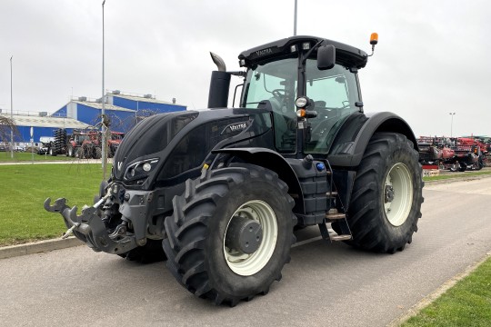 Naudotas Valtra S374 traktorius